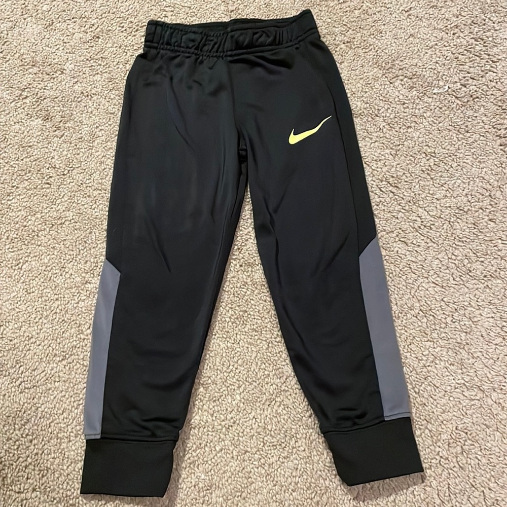 Nike Joggers